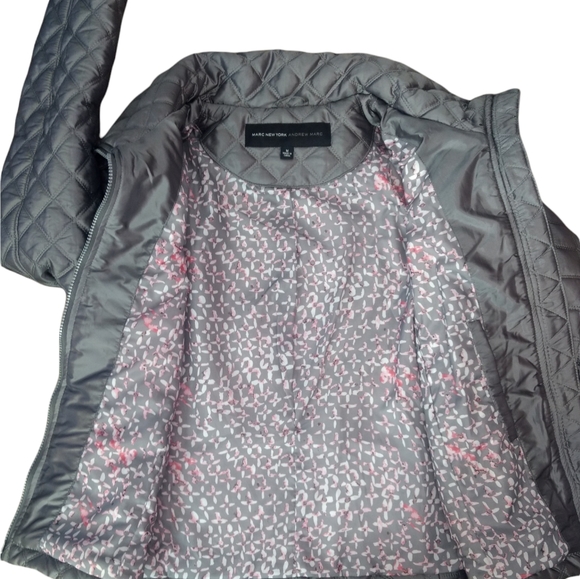 Quilted women's jacket by MARC NEW YORK. Size is medium. Grey col… - Picture 3 of 8
